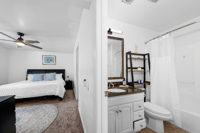 Photo - 4843 Collwood Blvd