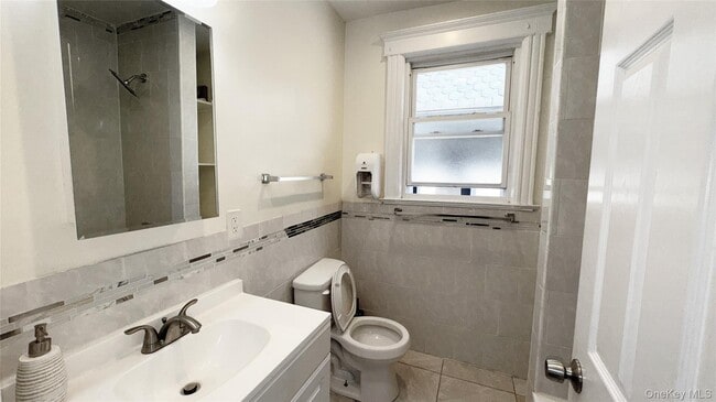 Building Photo - 421 S Columbus Ave Rental