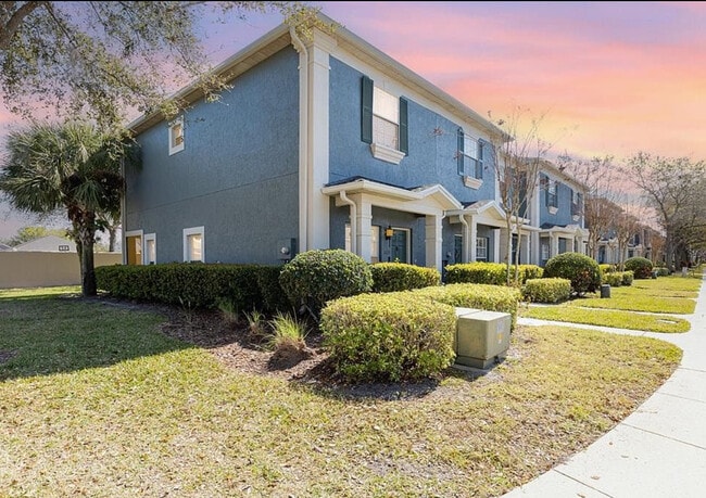 Building Photo - 3553 Wilshire Way Rd