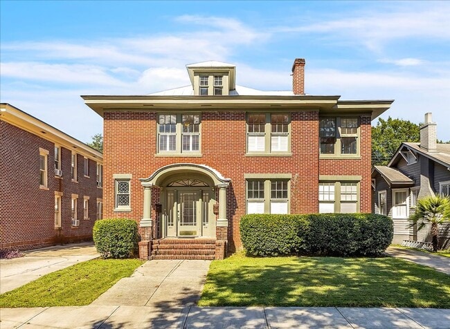 Building Photo - Upstairs Large 3 bedroom apartment in Ardsley Park