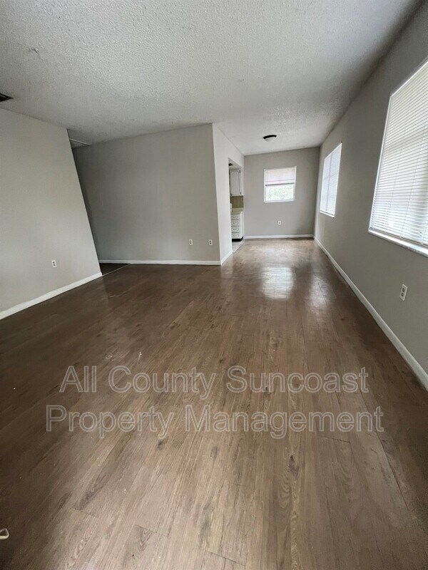 Photo - 3467 33rd Ave N Unidad 8