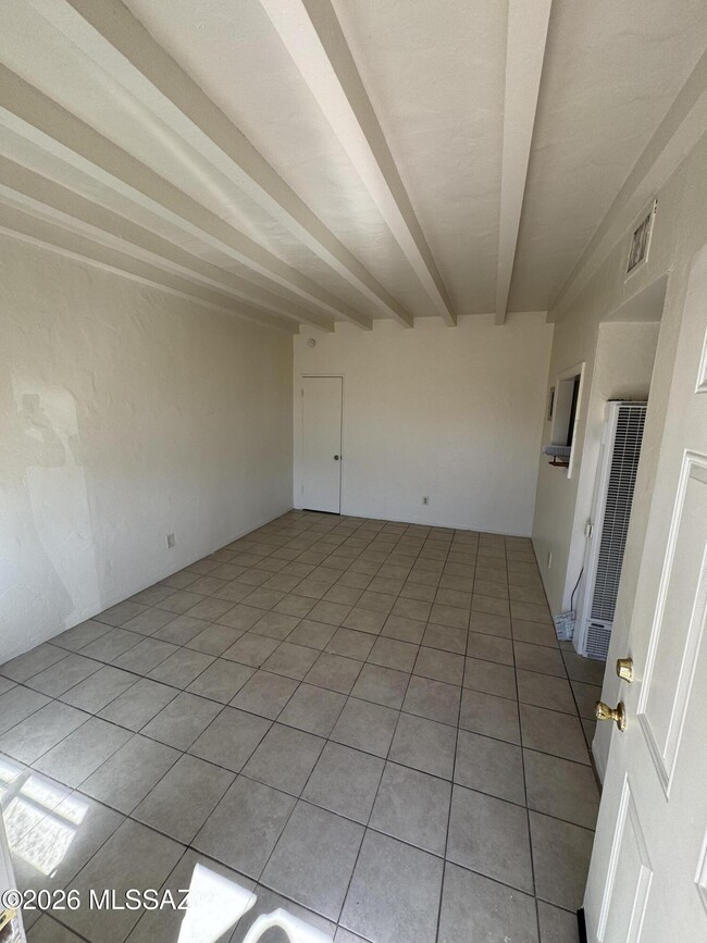 Photo - 2480 N Martin Ave