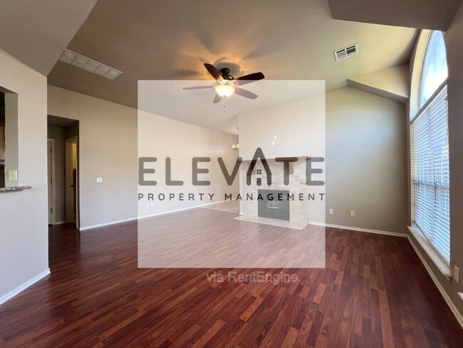 Photo - 1709 Del Simmons Dr