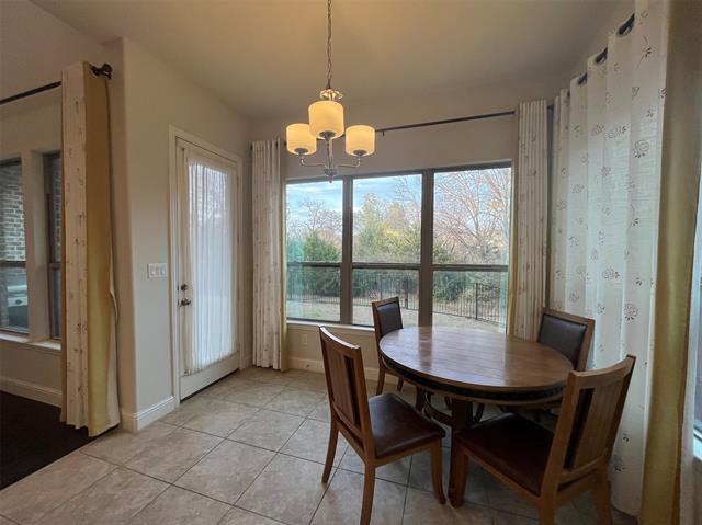 Photo - 2405 Bigleaf Ct