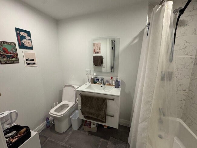 Photo - Fully Modern 4-bed, 2-bath in Brookline for 9/1