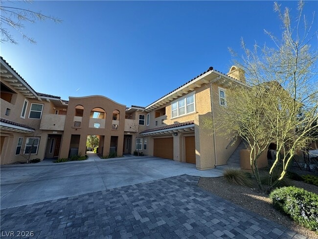 Building Photo - 11885 Tevare Ln Unit 2089