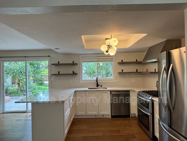 Photo - 3511 N Barberry Dr