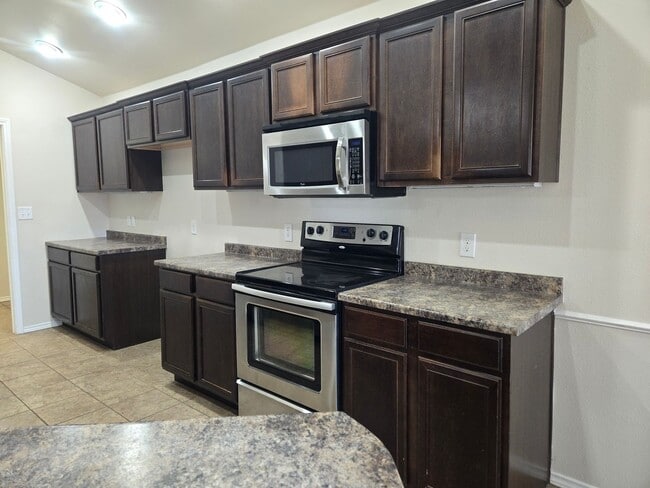 Photo - Beautiful 3/2/2 in Frenship ISD