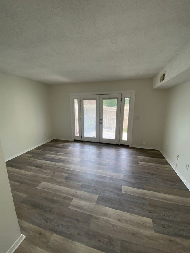 Photo - The Cloister Condominiums - 2 bedroom, 1 bath Unit F-4