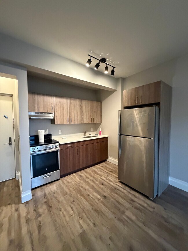 Photo - 106 N Grove St Unidad 405