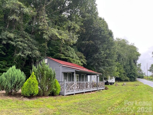 Photo - 1961 Cane Creek Rd