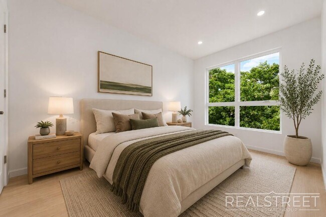 Photo - One-bedroom w. Balcony Unit 2B