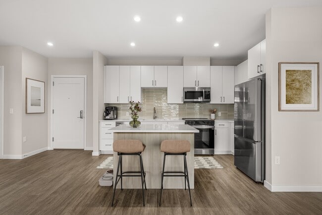 Photo - Alta French Hill