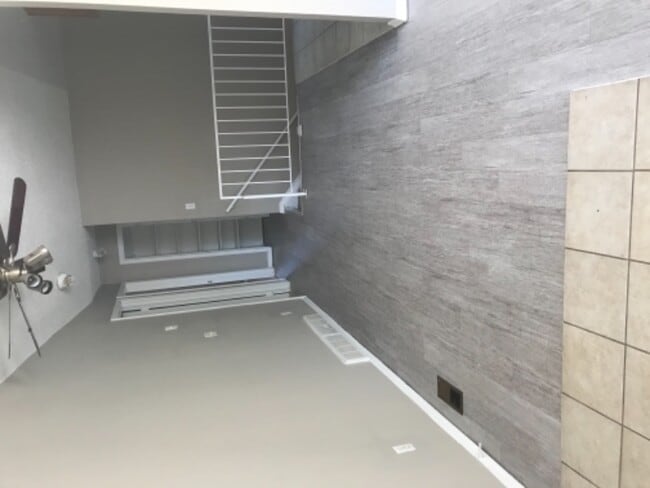 Photo - 18757 E Hawaii Dr