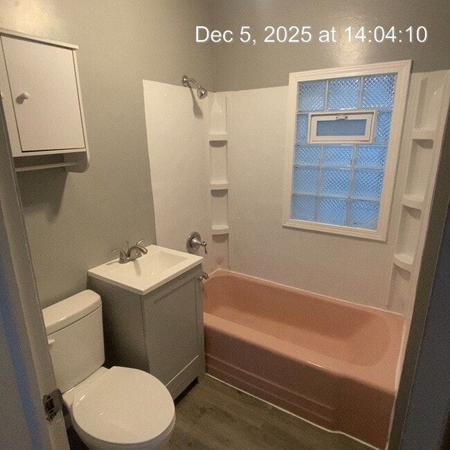 Photo - 823 E Clarke St