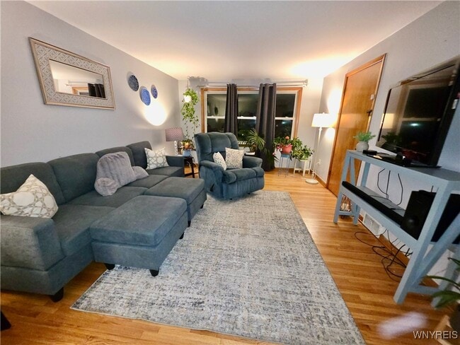 Photo - 47 Tussing Ln