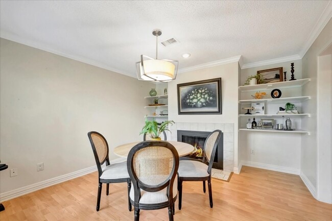 Photo - 1907 Glencove Dr