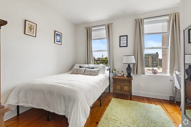 Building Photo - 709 Willow Ave Unit 5R Rental