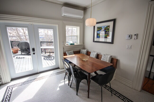 Photo - 103 Pleasant St