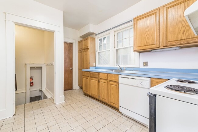 1301 Washtenaw Ave