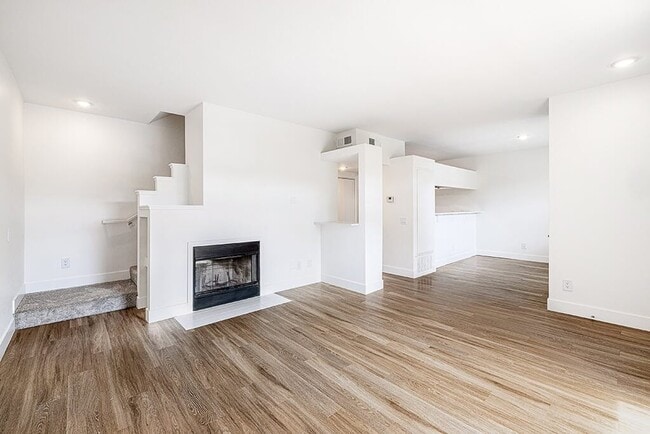 Marquessa Villas Apartments and Townhomes