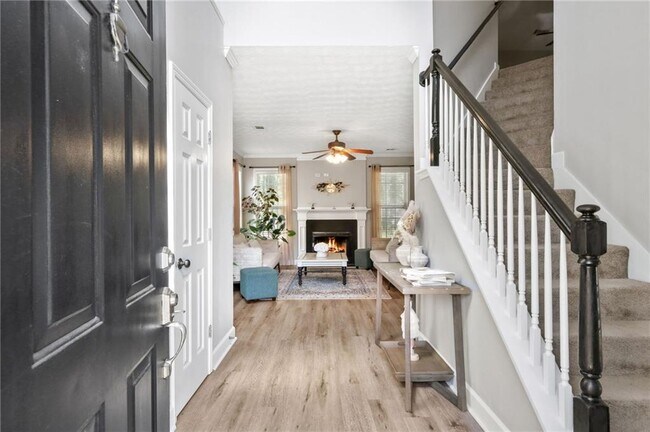 Photo - 2880 Georgian Manor Dr