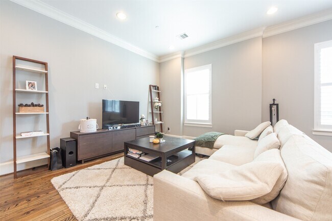 Photo - 4031 Bellefontaine St