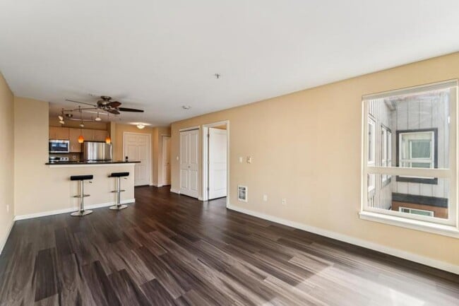 Photo - 1 bedroom in Seattle WA 98104 Unit 108 5th Ave S #717 Seattle, WA 98104