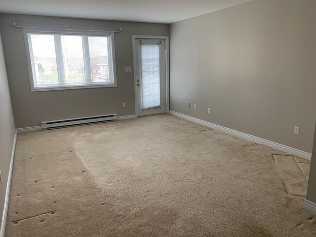 Photo - 6 Sarasota Ct