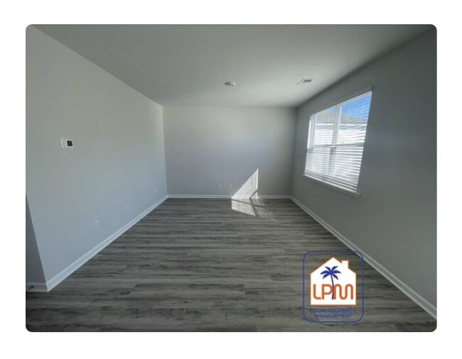 Photo - **NEW BUILD**