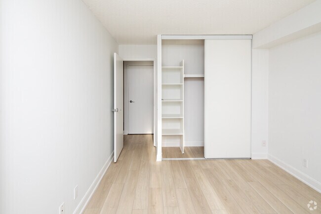 1Bdrm - Battleford & Glen Erin