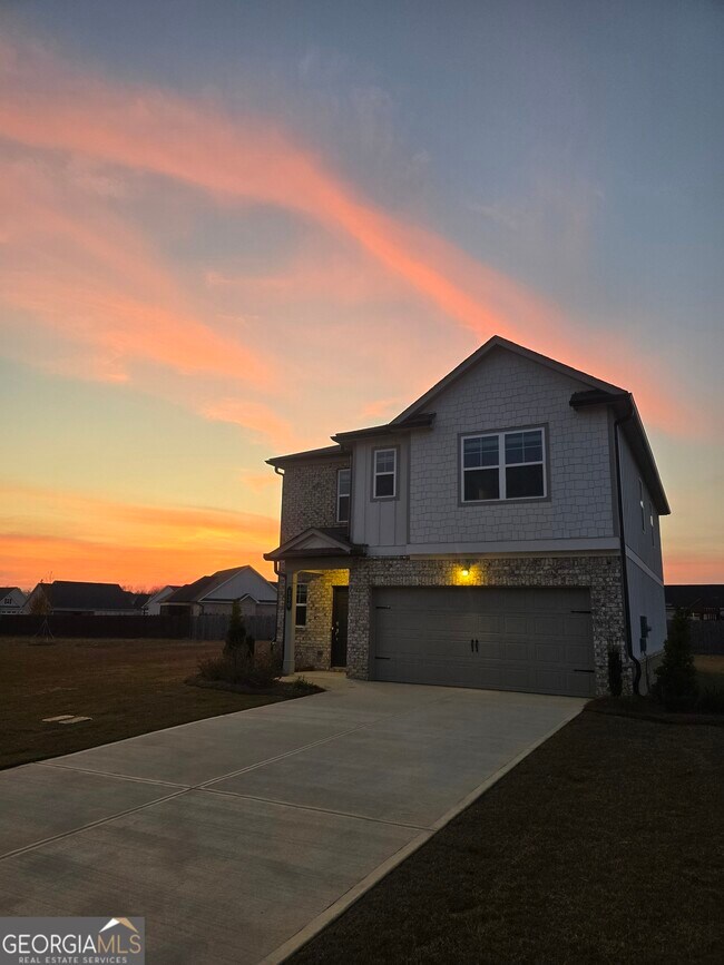 Photo - 130 Rolling Mdw Wy