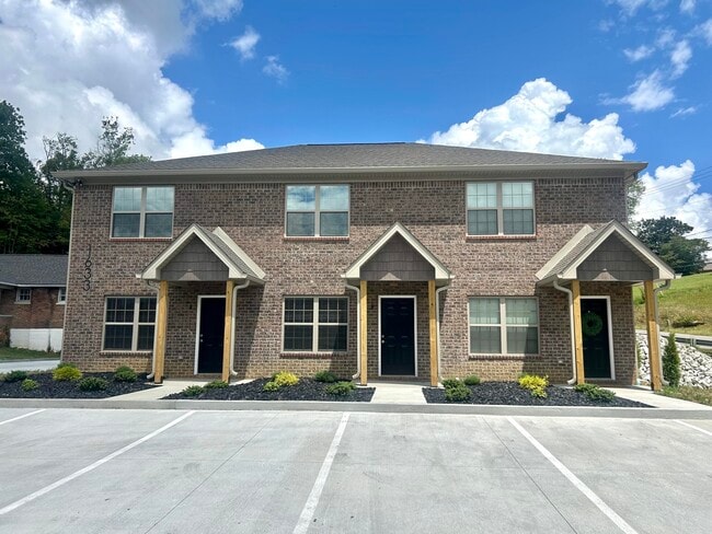 Building Photo - 1613 KY-1247 Rental