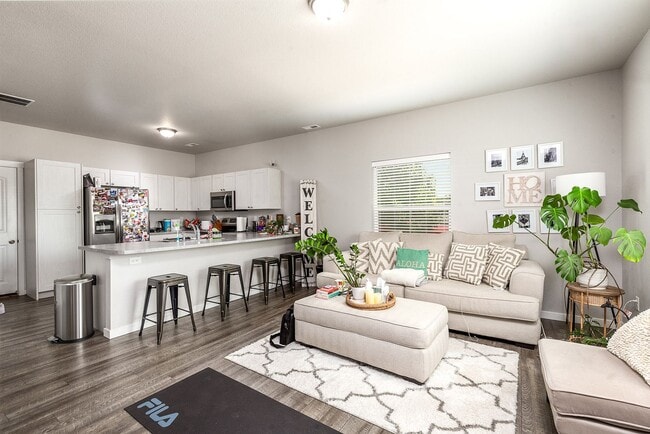 Photo - End Townhouse Unit for Rent