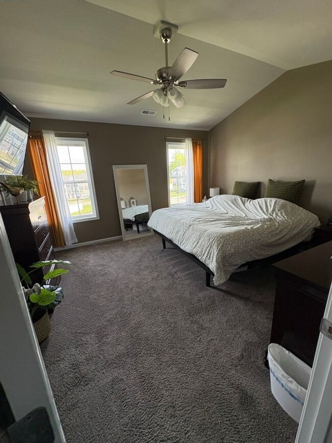 Photo - Beautiful townhome for rent in Hudson Ridge
