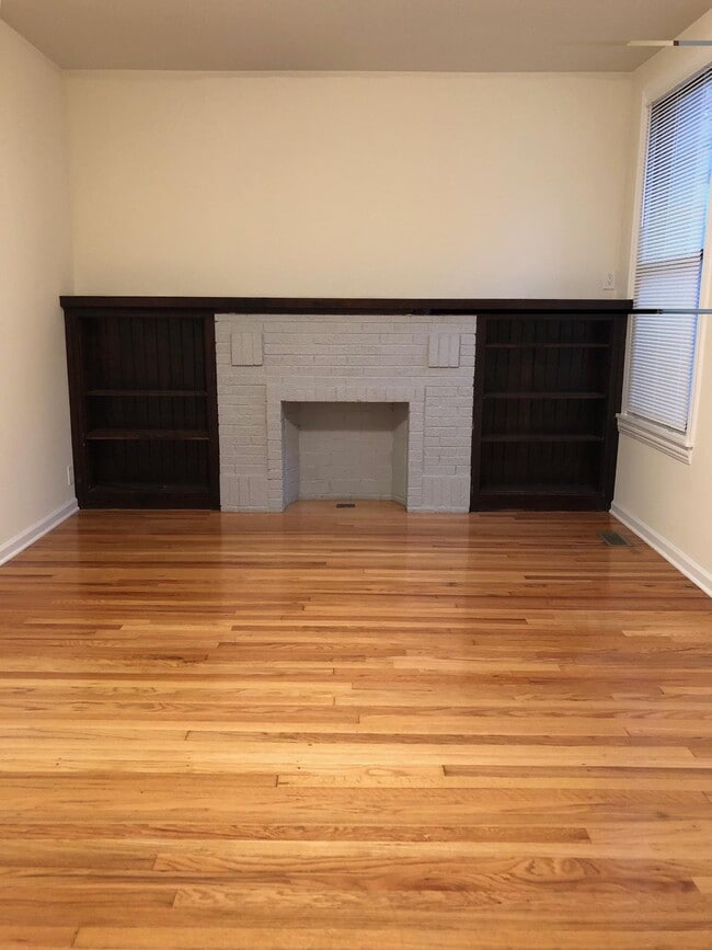 Photo - 6137 S Fairfield Ave Unit 2