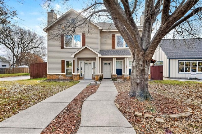 Building Photo - 4801-4803 Birchman Avenue, Fort Worth, Texas 76107 Unit 4803 Birchman Avenue