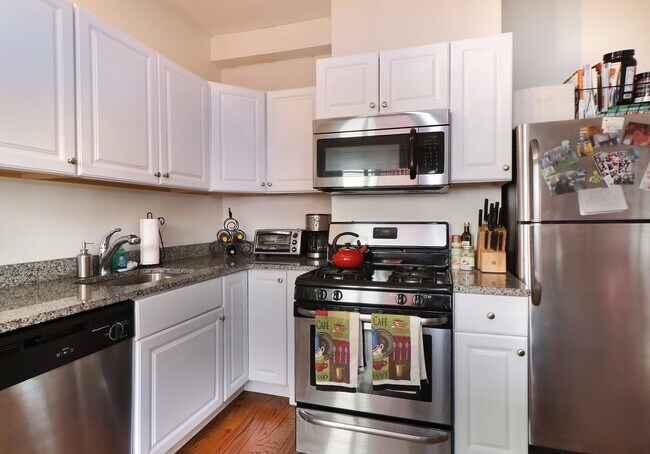 Photo - 125 G St Apartments Unit 2