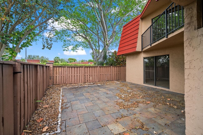 Photo - 8237 Severn Dr