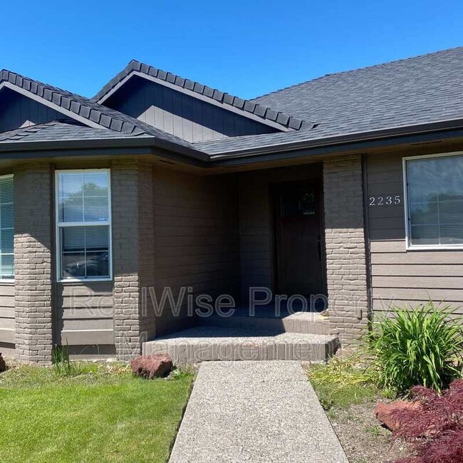 Photo - 2235 NW 15th St