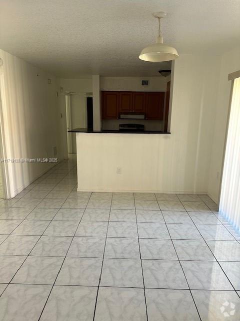 Building Photo - 17612 NW 25th Ave Unit 203 Rental