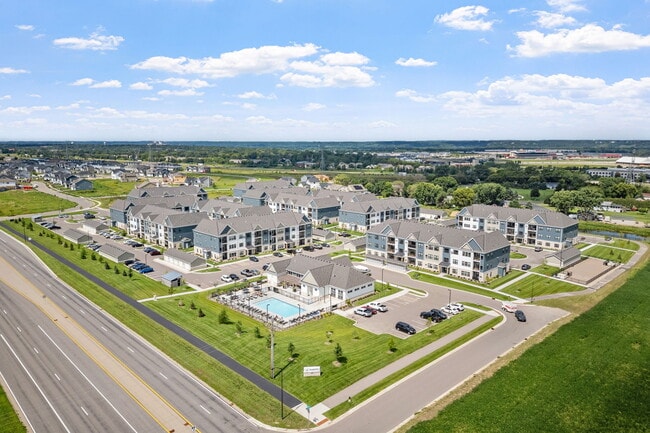 Elwood Apartment Homes