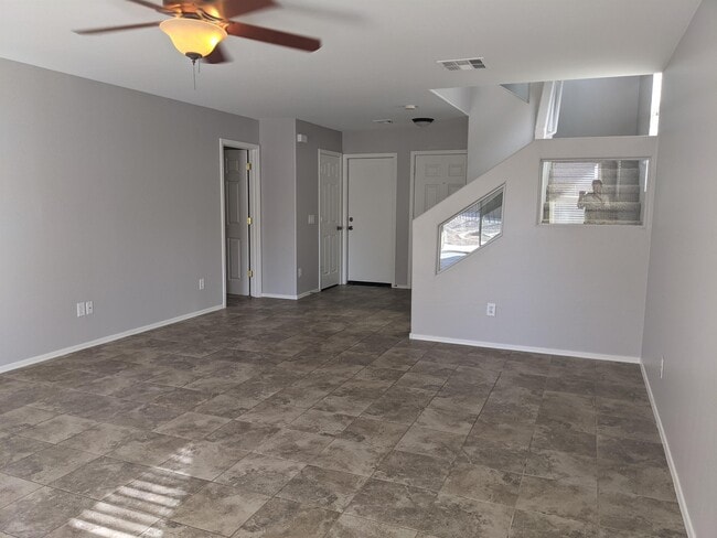 Photo - 1711 W Wilson Ave