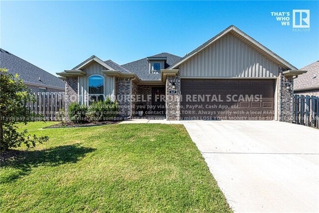 Photo - 347 W Tyler Rd