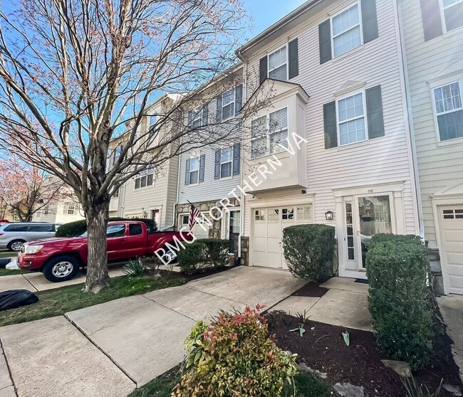 Building Photo - 110 Cahill Dr