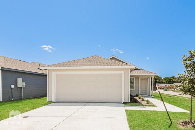Photo - 1238 Basswood Dr House