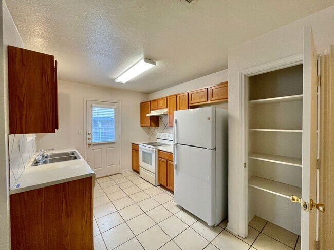 Photo - 4908 John David Dr Unit A