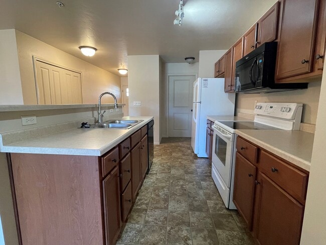 Wyndham Lake Villas