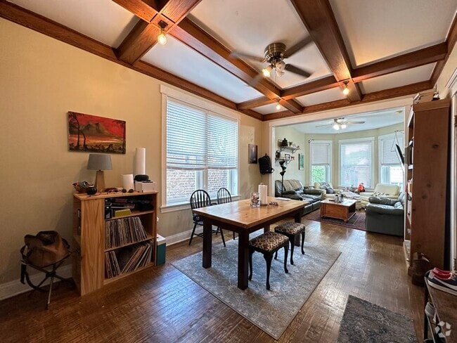 Building Photo - 2623 W Crystal St Unit G07C Rental