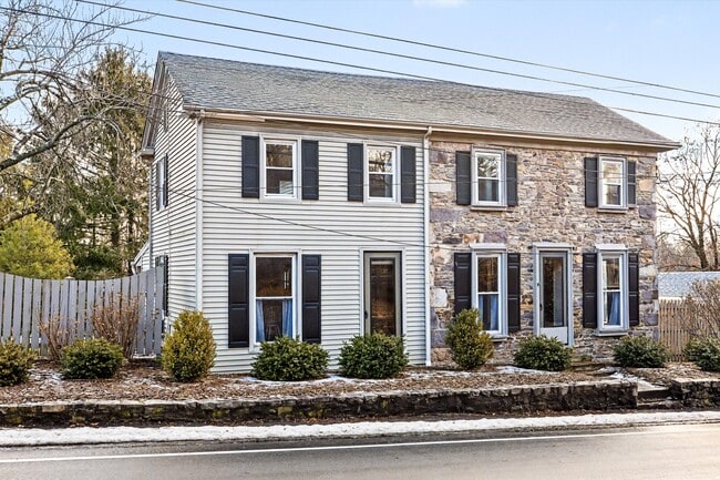 Building Photo - 739 Sergeantsville Rd